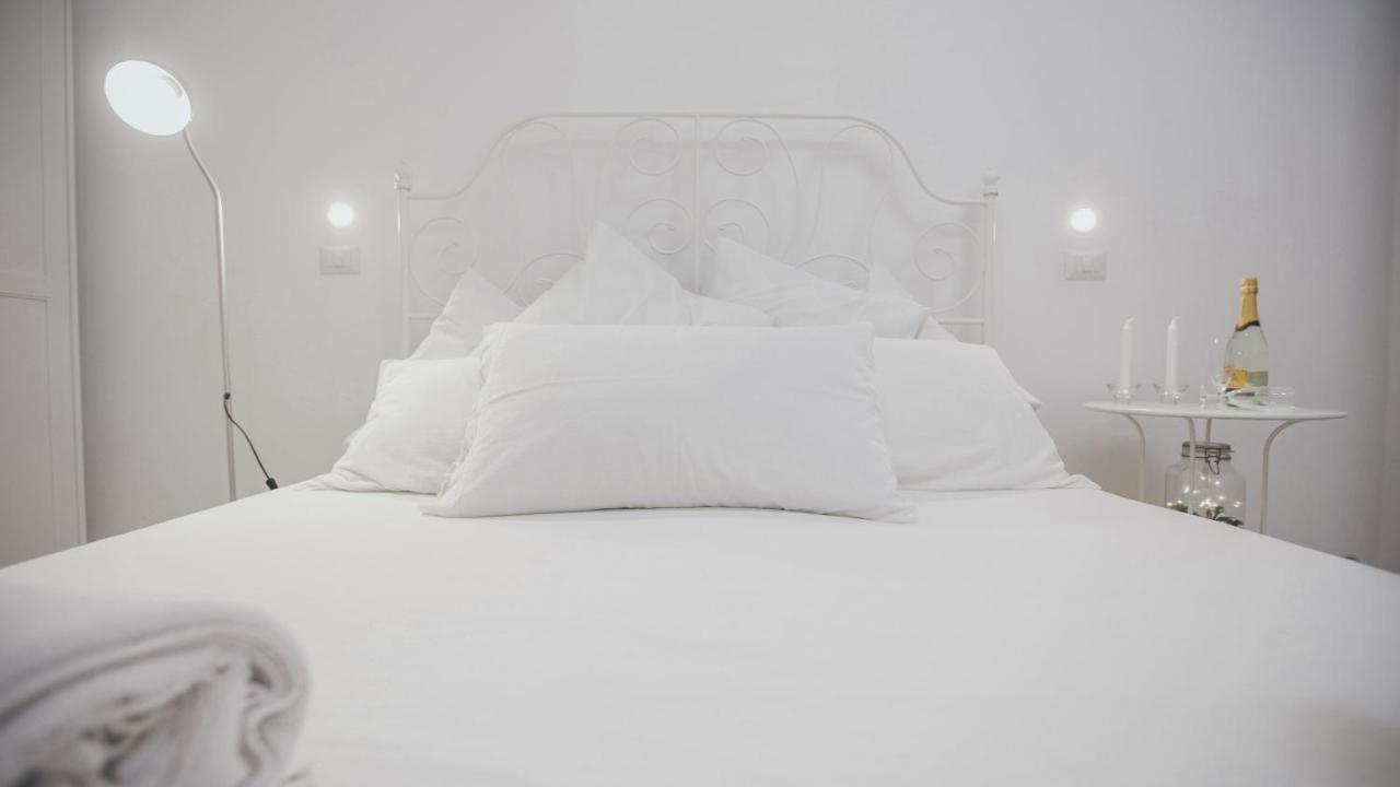 Cortile Oliva Apartment คาตาเนีย ภายนอก รูปภาพ